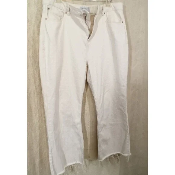 Primark Cares Women's Denim Jeans Ivory Distressed Mom Straight Leg Fringe Sz16 - Picture 9 of 9